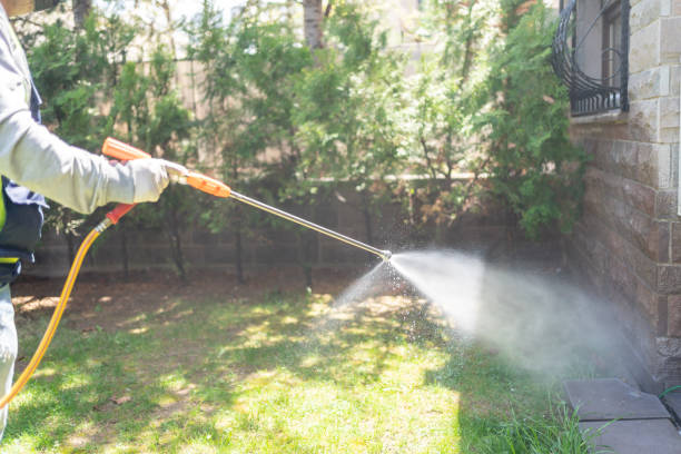 Pest Control Cost in Santa Claus, IN